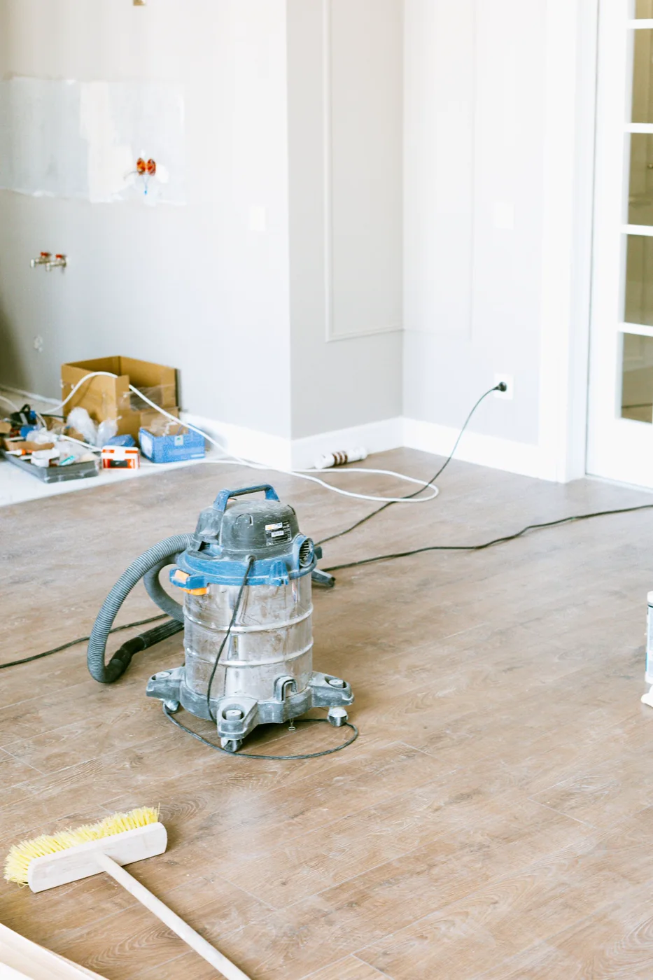 Aspirateur industriel Nilfisk - Retrait flexible a Lille